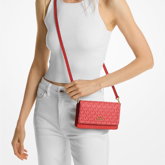 Michael Kors Red Embossed Leather Wallet NWT - Picture 6 of 6